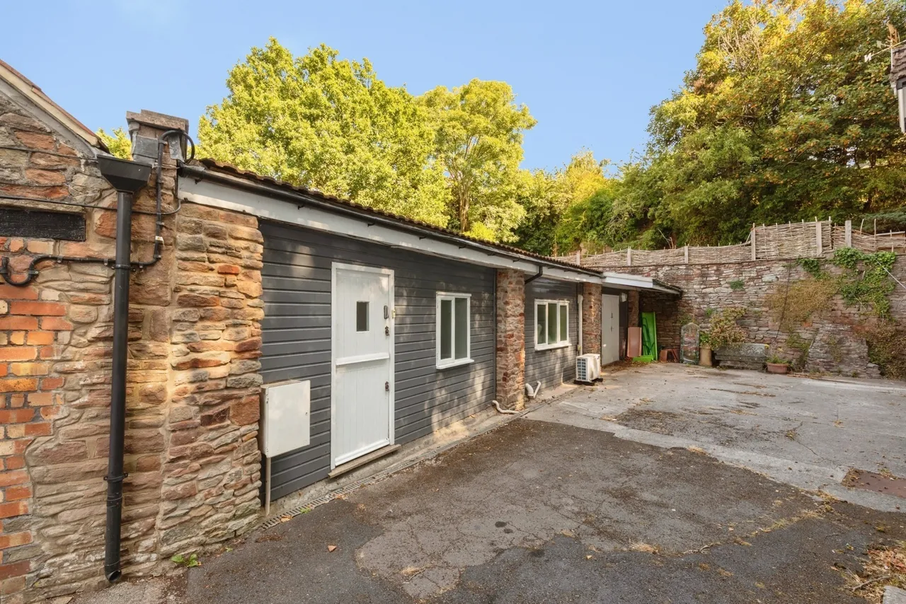 Broom Hill, Bristol, BS16, photo 15