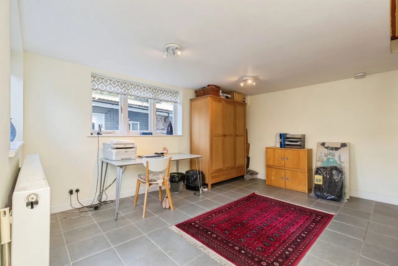 Broom Hill, Bristol, BS16, photo 8