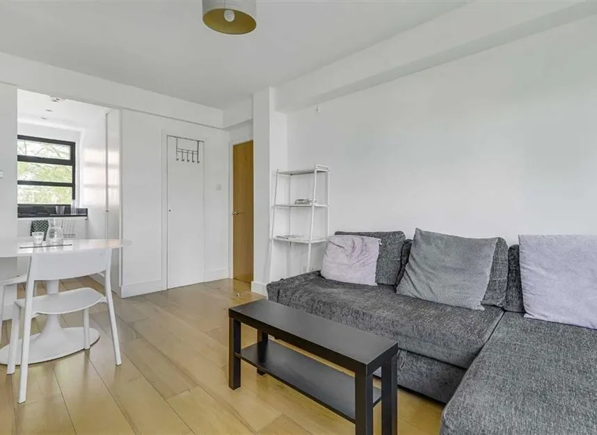 2 bed flat for sale — Turner Street, Whitechapel, E1