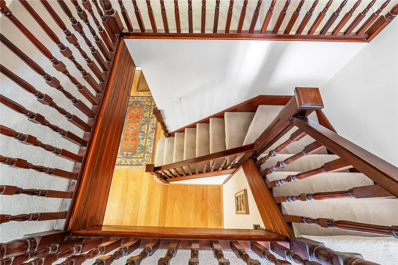 Raglan Road, Reigate, RH2, photo 6