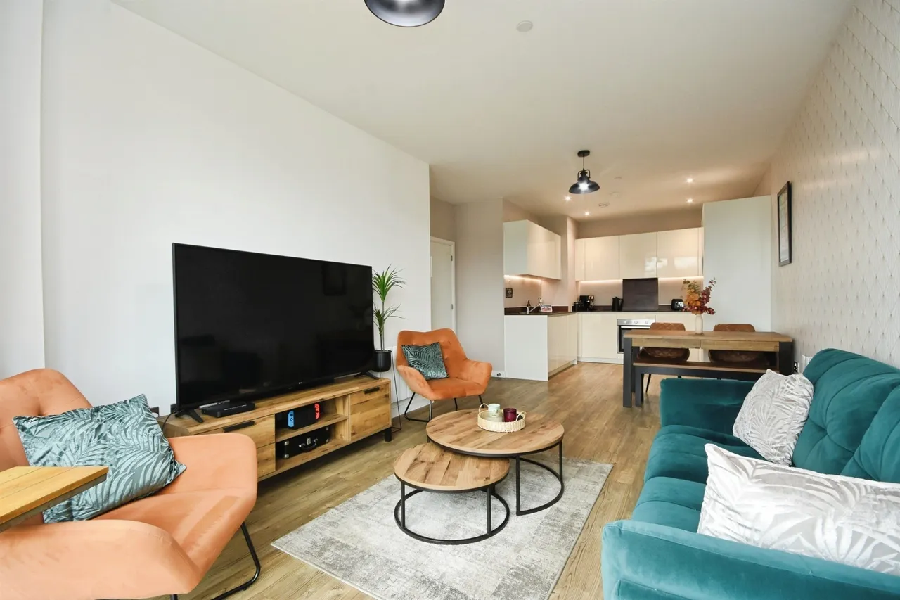 Eagle Way, Great Warley, CM13, photo 2