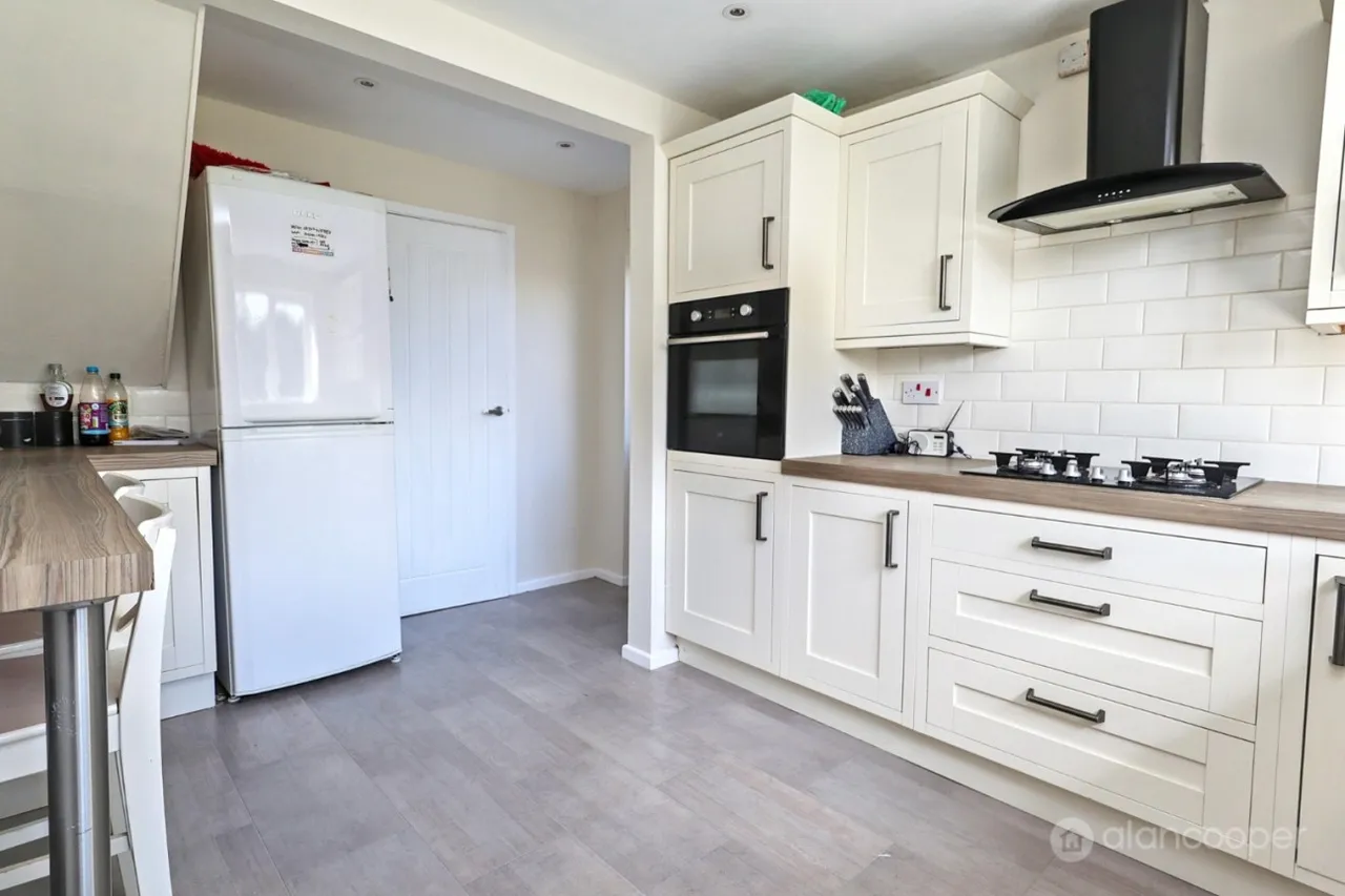 Neale Close, Bulkington, CV12, photo 7