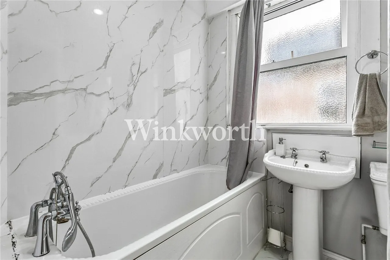 Dongola Road, London, N17, photo 8