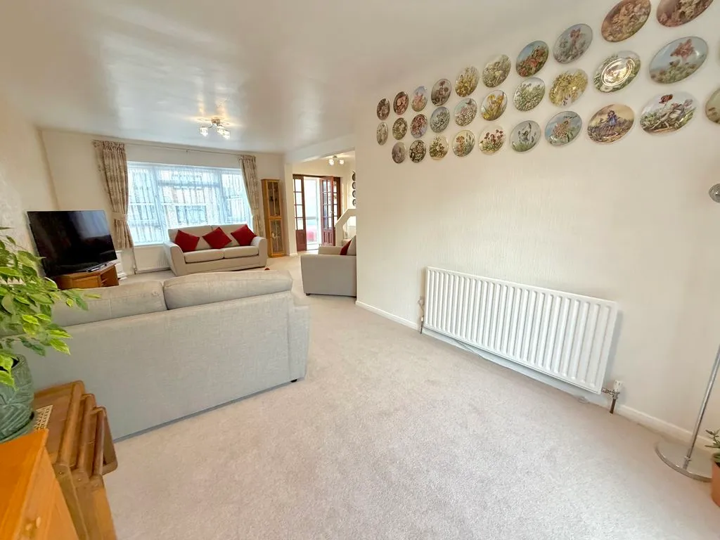 Brierley Close, Dunstable LU6 3NB, photo 11