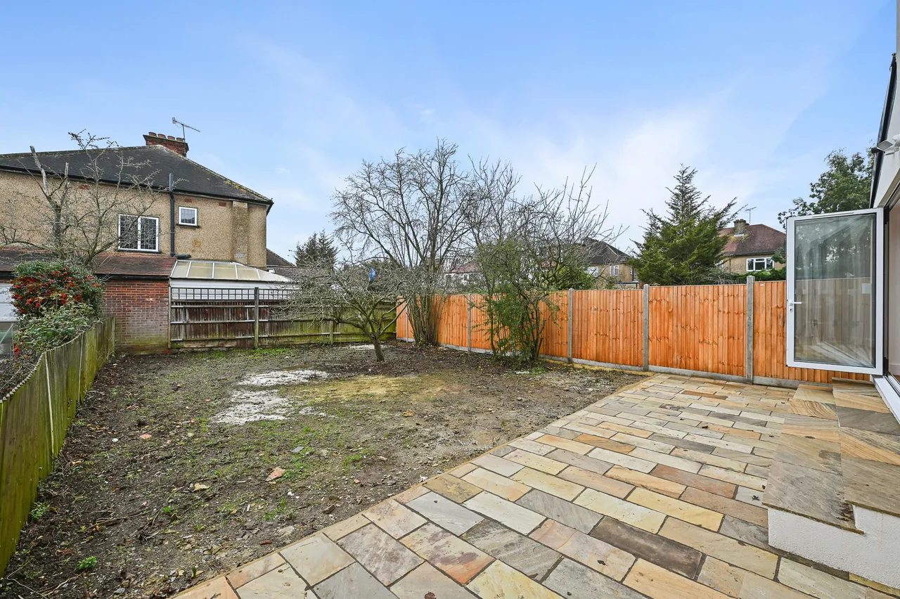 Elm Close, North Harrow, HA2, photo 9