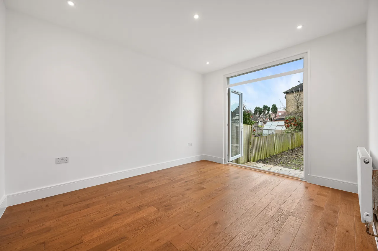 Elm Close, North Harrow, HA2, photo 12