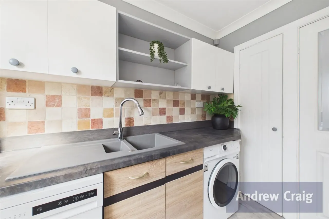 Lilburn Close, East Boldon, NE36, photo 7