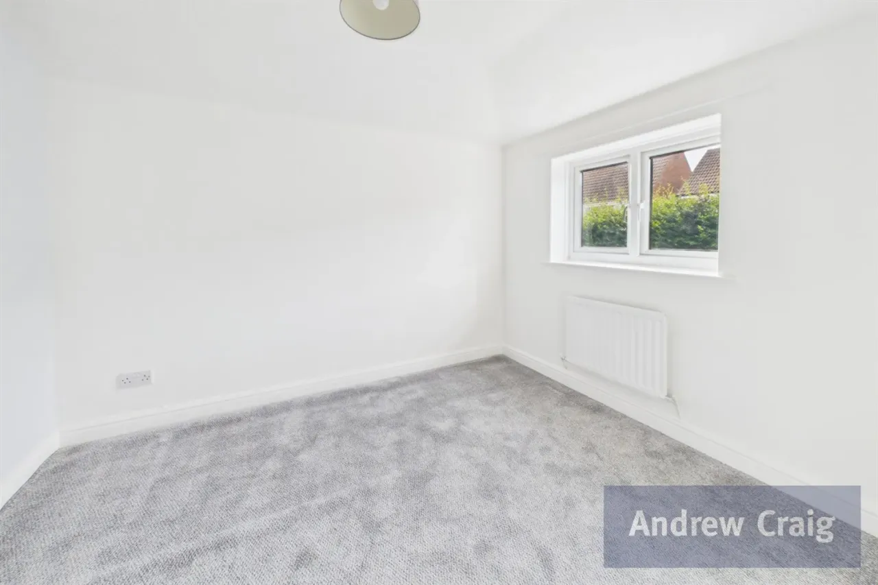 Lilburn Close, East Boldon, NE36, photo 11