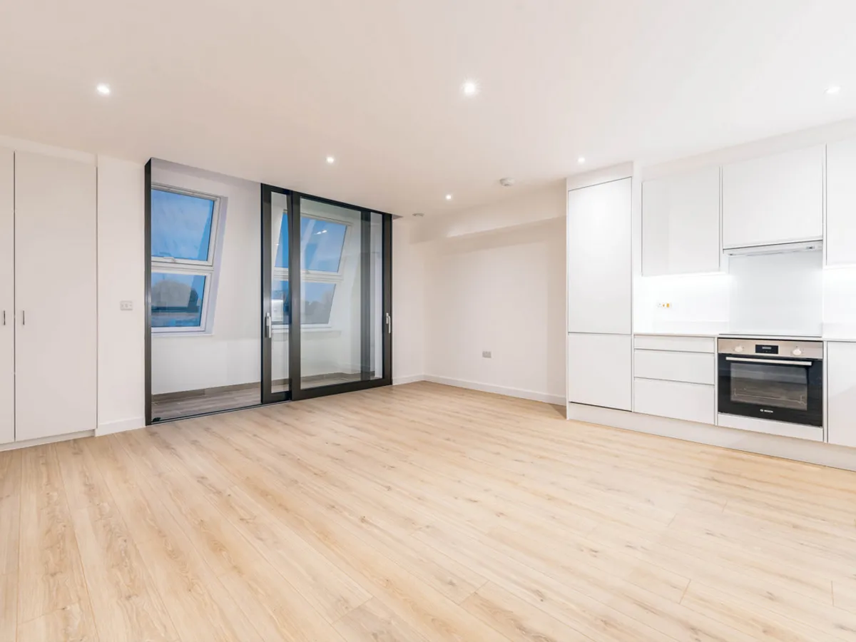 Inglis Road, London, W5, photo 4