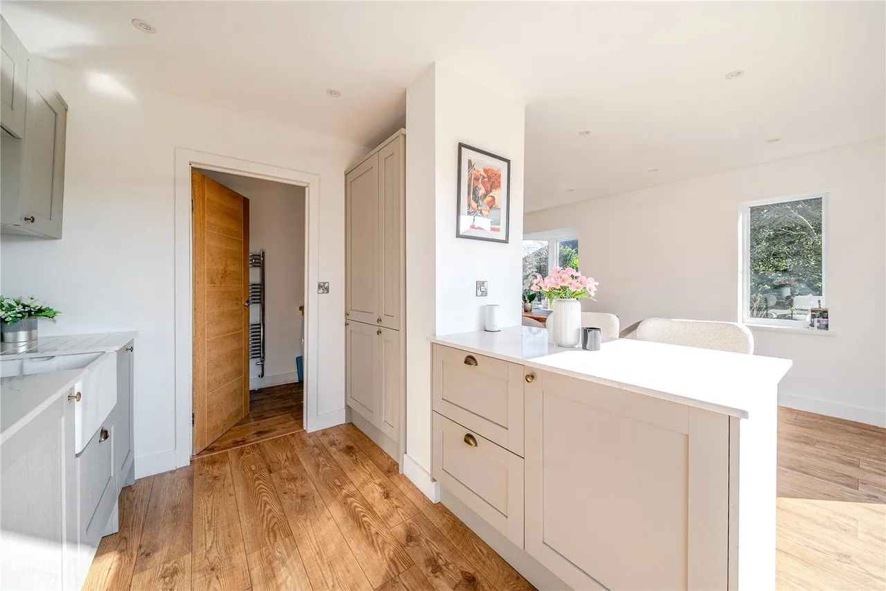 Lawefield Avenue, Rothwell, LS26, photo 11
