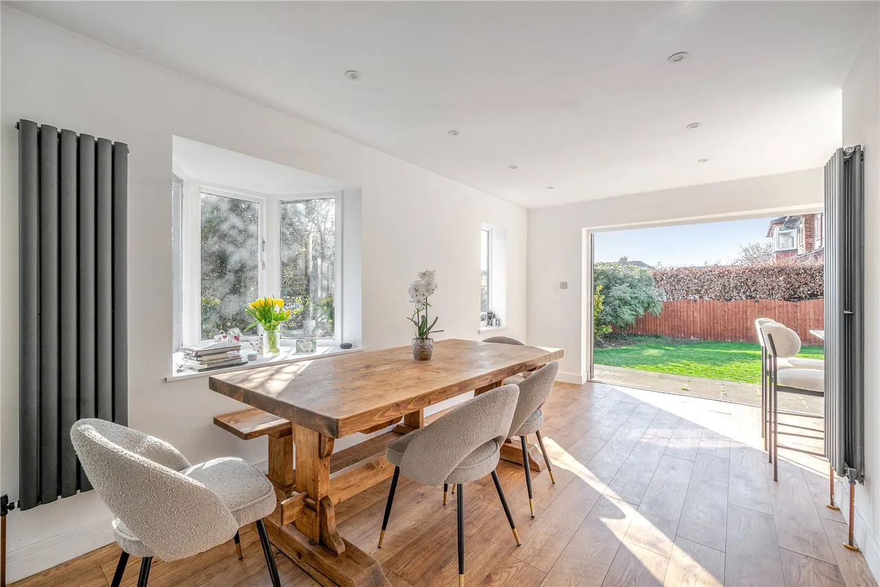 Lawefield Avenue, Rothwell, LS26, photo 13