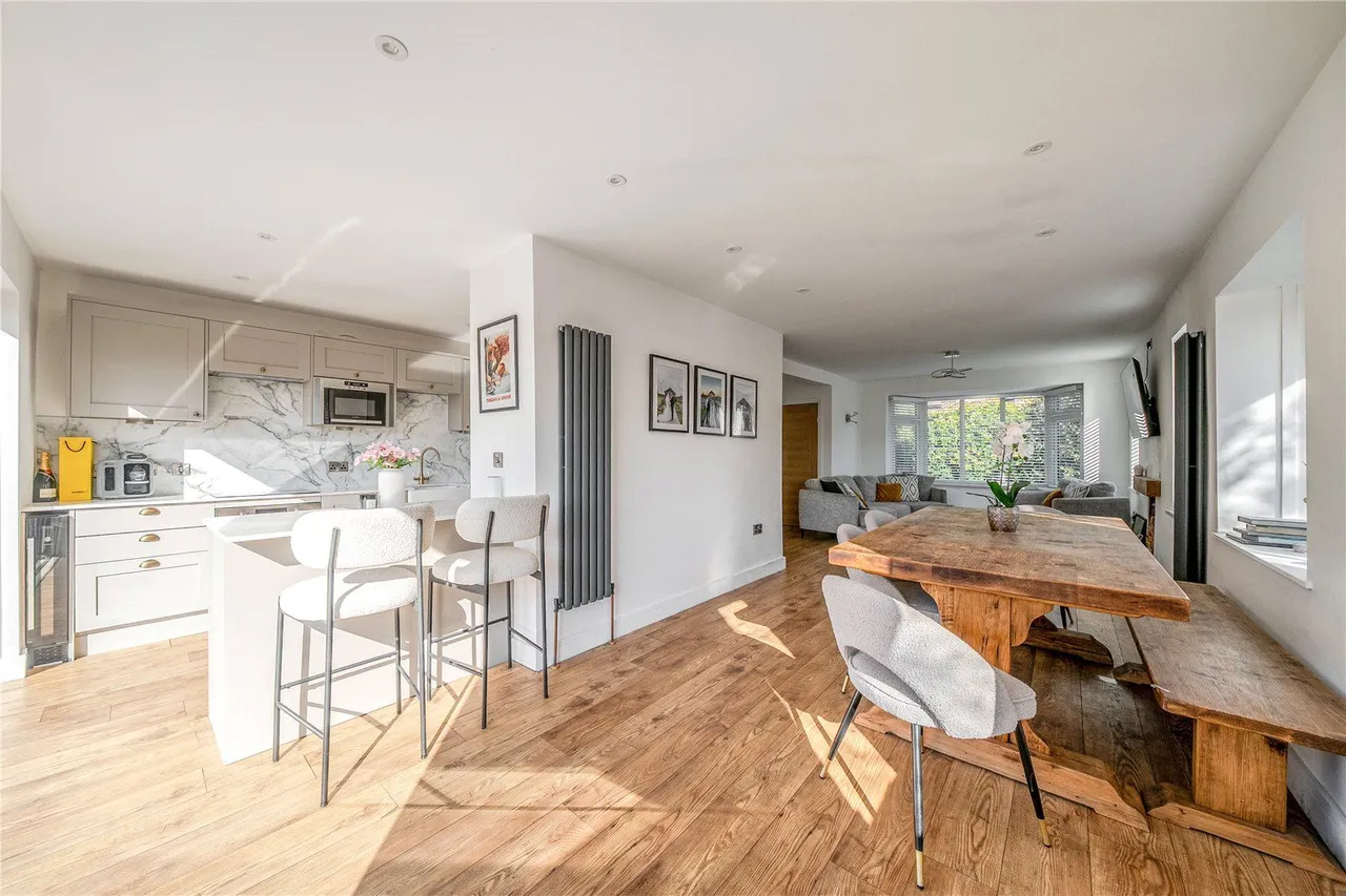 Lawefield Avenue, Rothwell, LS26, photo 8