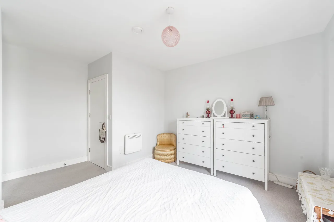Flat 61, Waterfront Heights 152a, WEMBLEY, photo 10