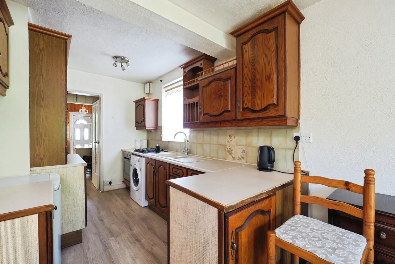 Barratt Lane, Attenborough, Nottingham, Nottinghamshire, NG9, photo 6