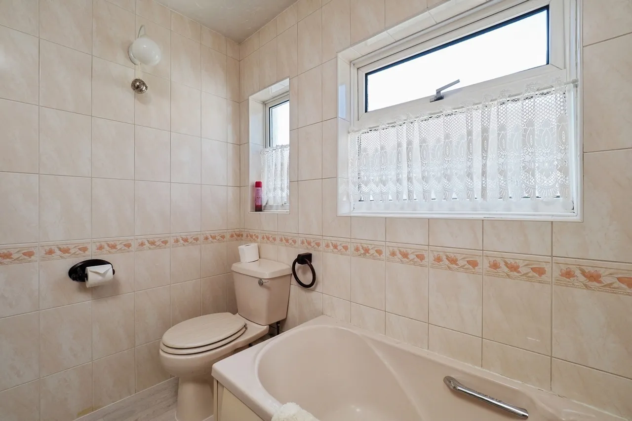 Barratt Lane, Attenborough, Nottingham, Nottinghamshire, NG9, photo 20