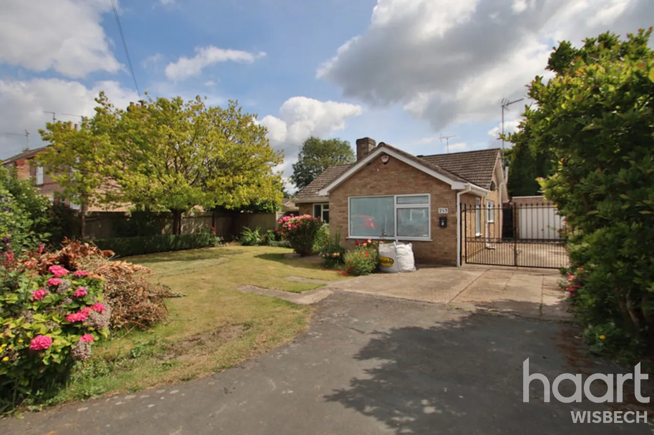 3 bed house for sale, Ramnoth Road, Wisbech, PE13