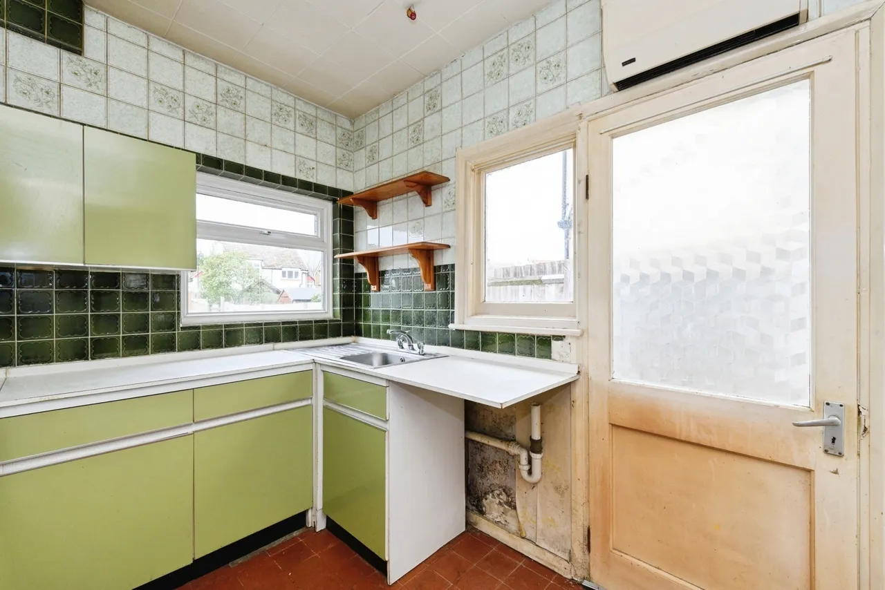 Woodside Court Road, Croydon, CR0, photo 13