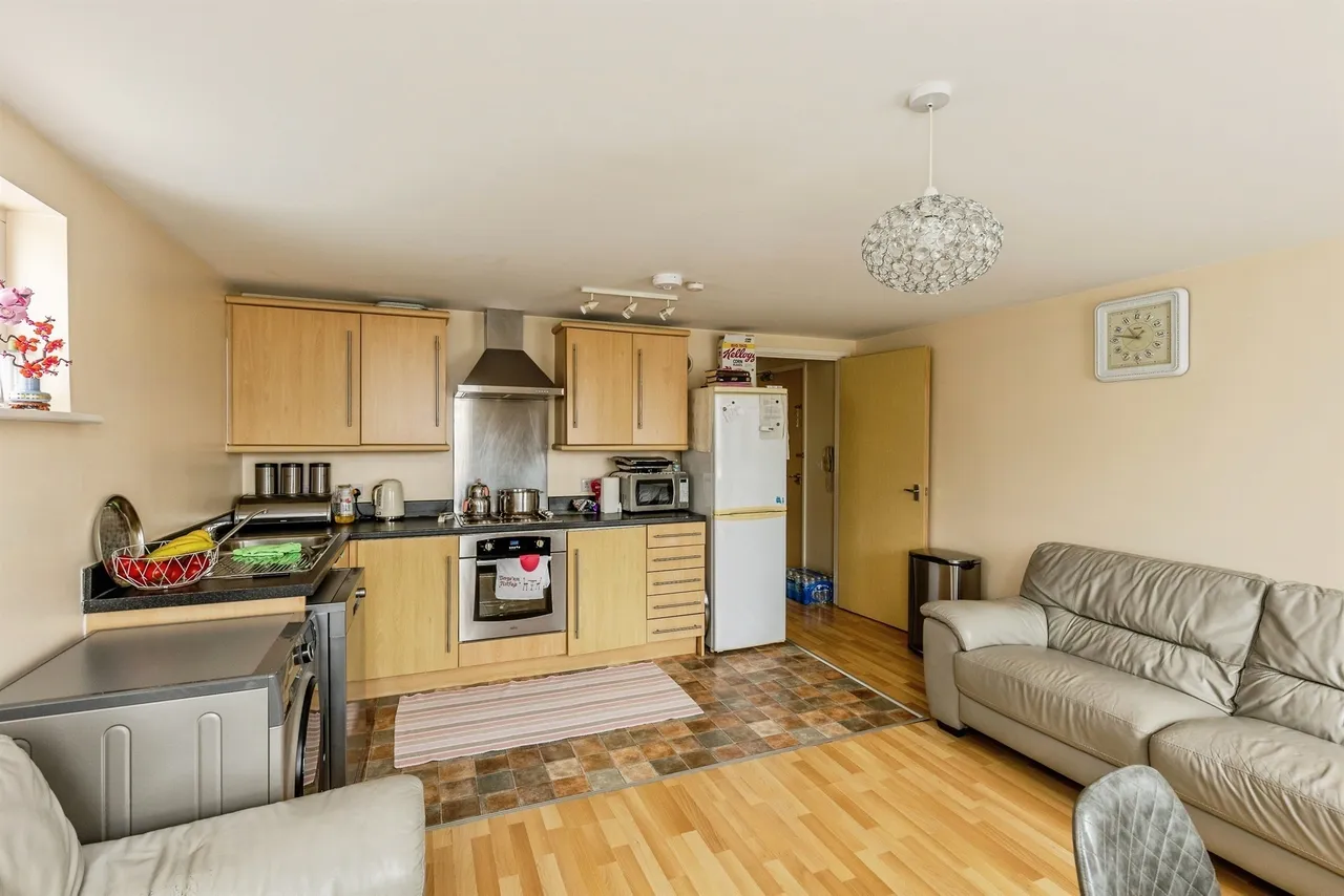 Avonmouth Road, Avonmouth, Bristol, photo 9
