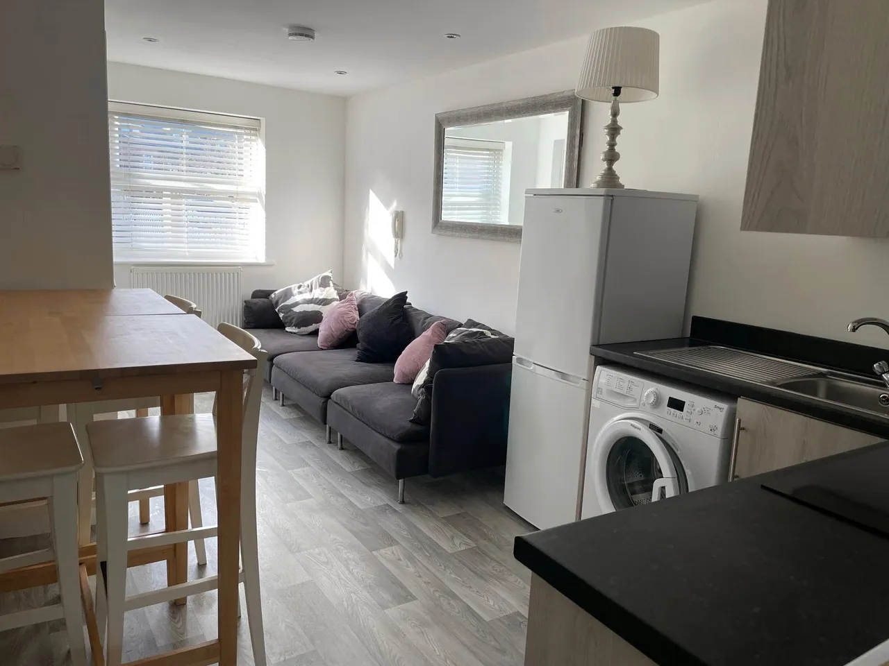 Manor Park Avenue, Portsmouth, PO3, photo 2