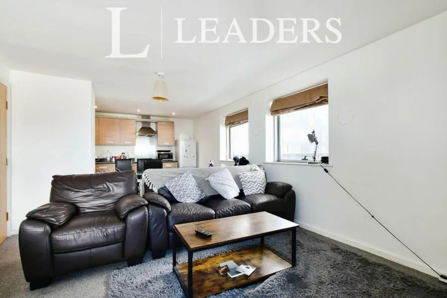 Elmira Way, Salford, M5, photo 2