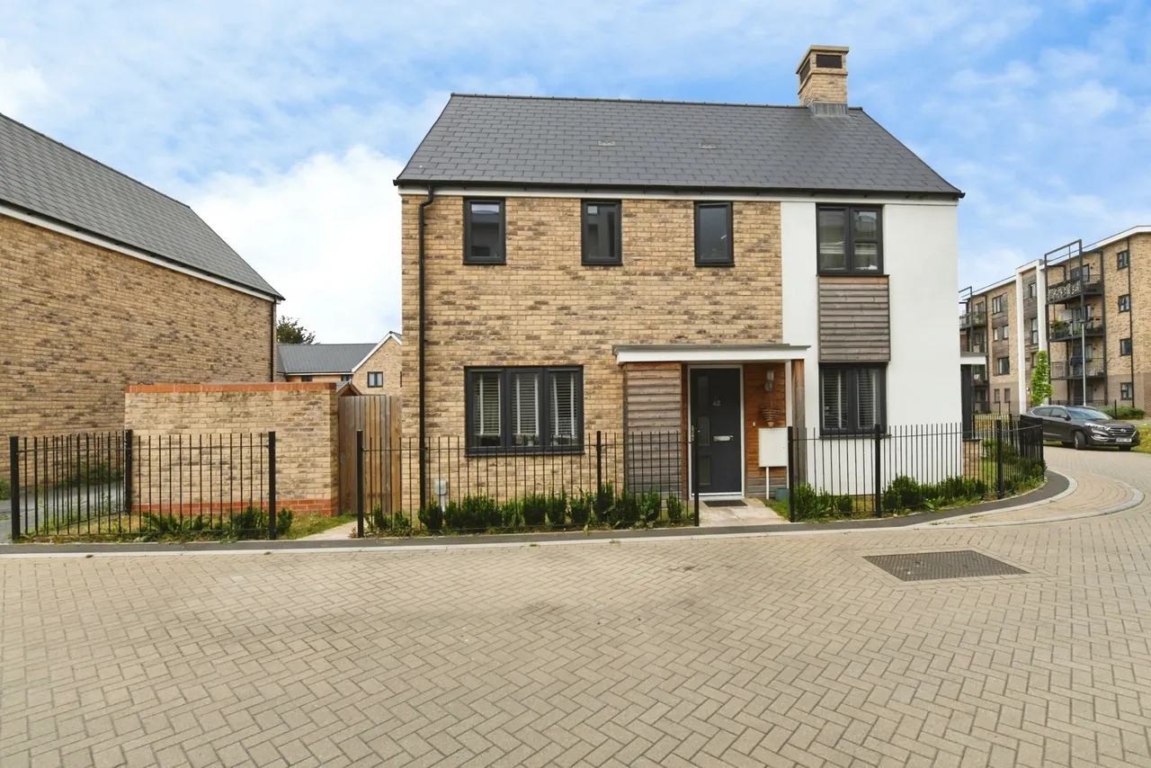 3 bed house for sale — Arclight Way, Colchester, Essex, CO1
