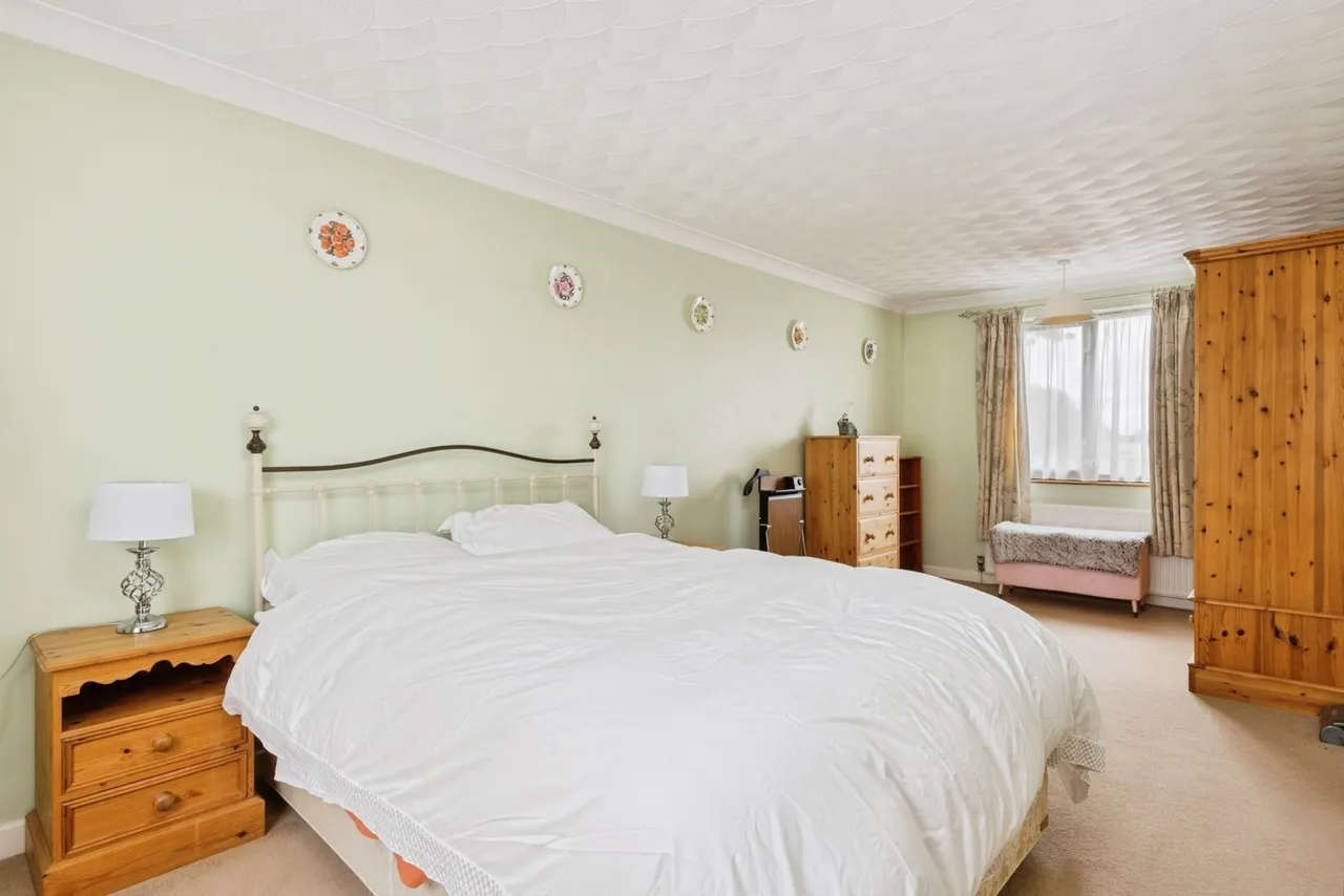 Shipdham Road, Carbrooke, Thetford, Norfolk, IP25, photo 16