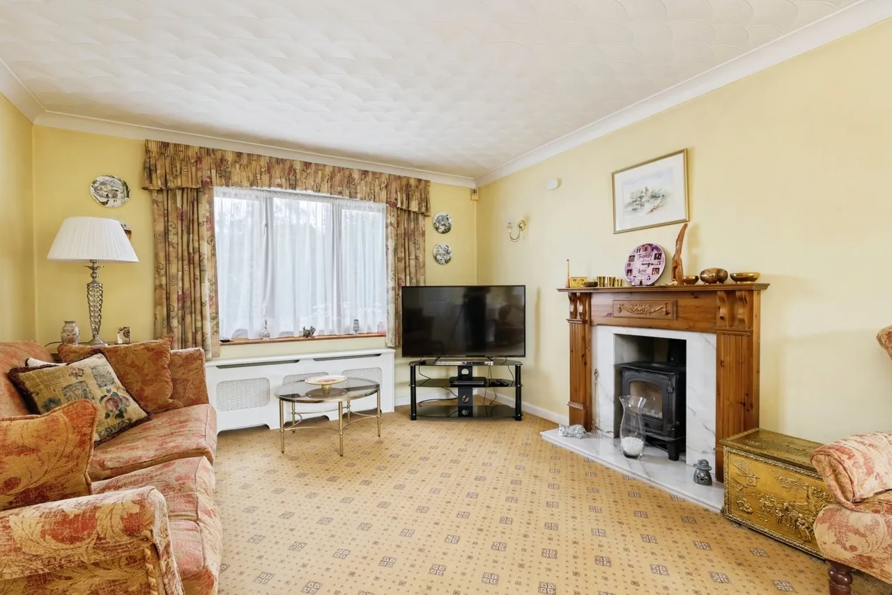 Shipdham Road, Carbrooke, Thetford, Norfolk, IP25, photo 9