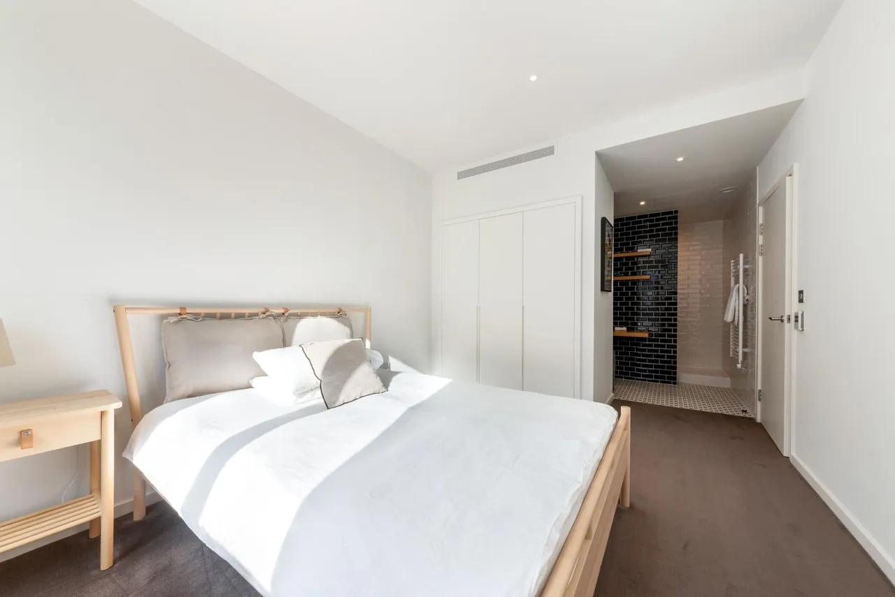 Orchard Place, E14, photo 10