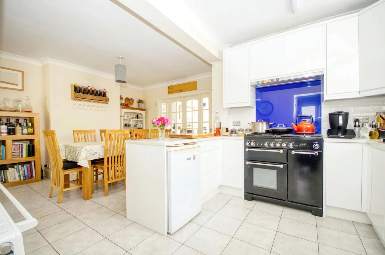 Chessel Crescent, Southampton, Hampshire, SO19 4BR, photo 5