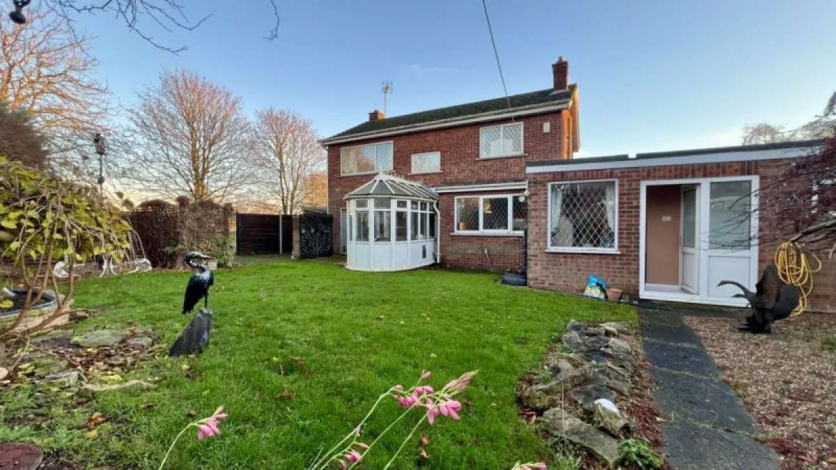 Clare Crescent, Bottesford, photo 20