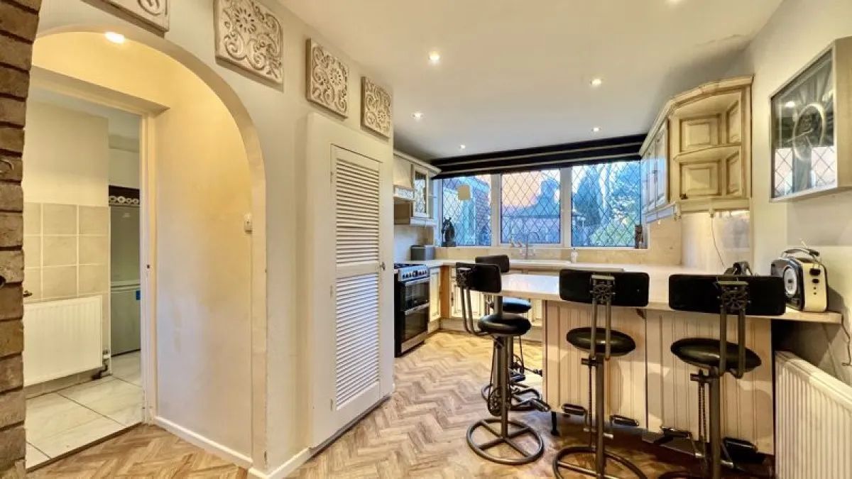 Clare Crescent, Bottesford, photo 4