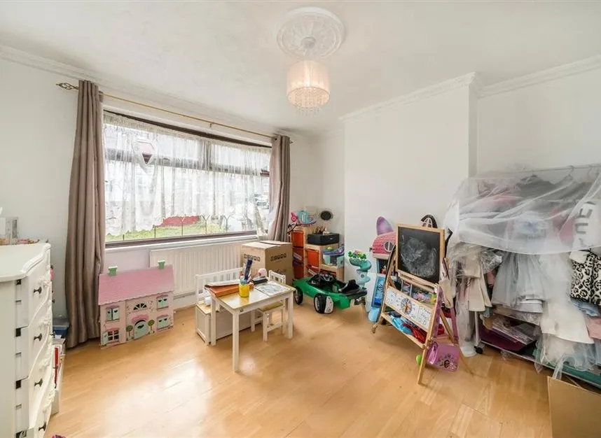 Dawpool Road, Neasden, NW2, photo 4