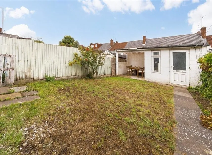 Dawpool Road, Neasden, NW2, photo 8