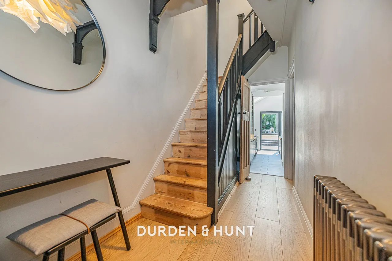Oak Hill Close, Woodford Green, IG8, photo 20