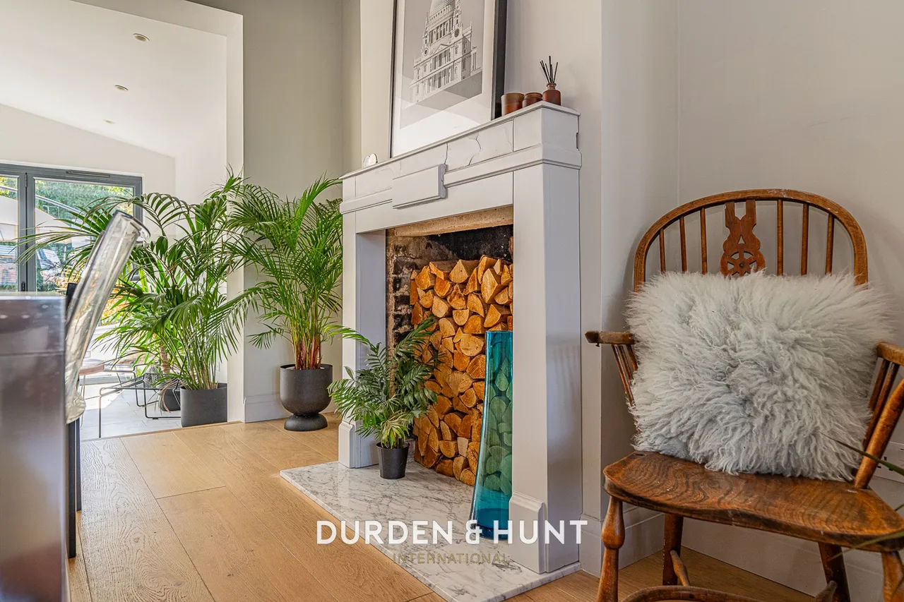 Oak Hill Close, Woodford Green, IG8, photo 6