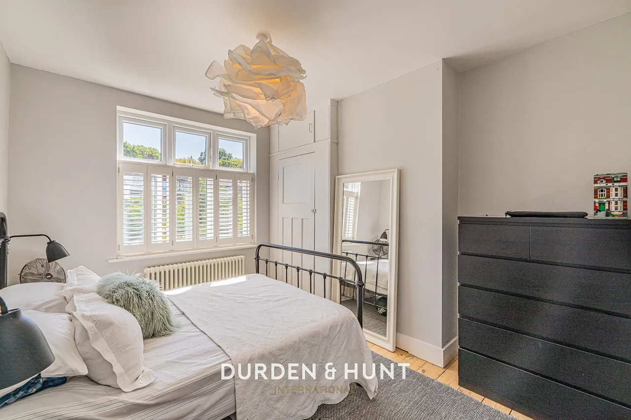 Oak Hill Close, Woodford Green, IG8, photo 24