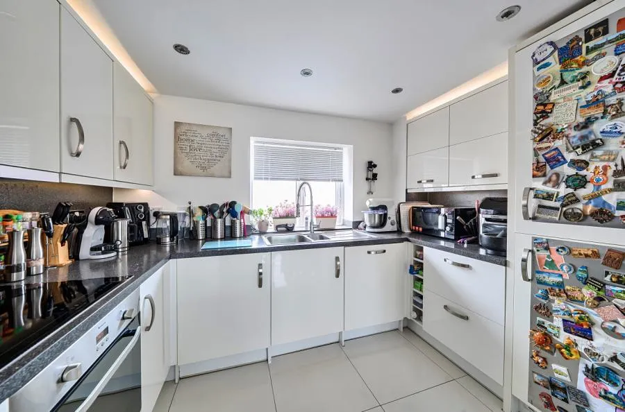 Vauxhall Way, Dunstable, LU6, photo 3