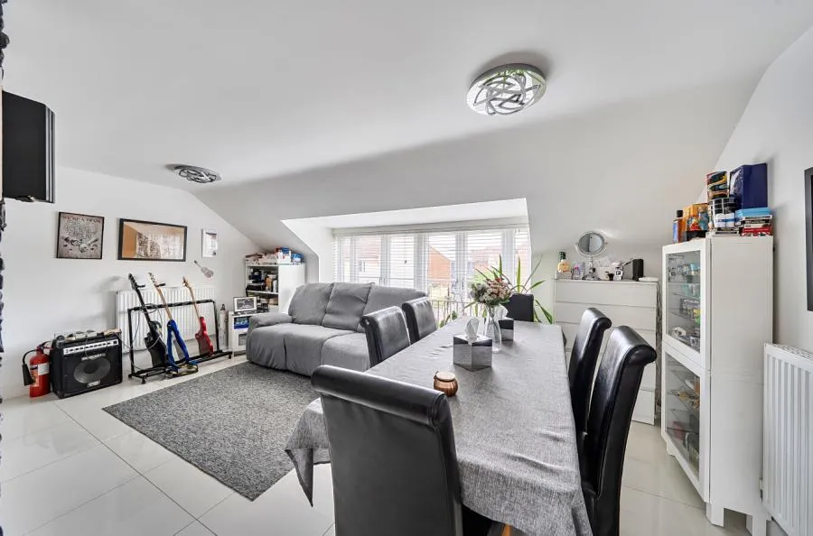 Vauxhall Way, Dunstable, LU6, photo 4