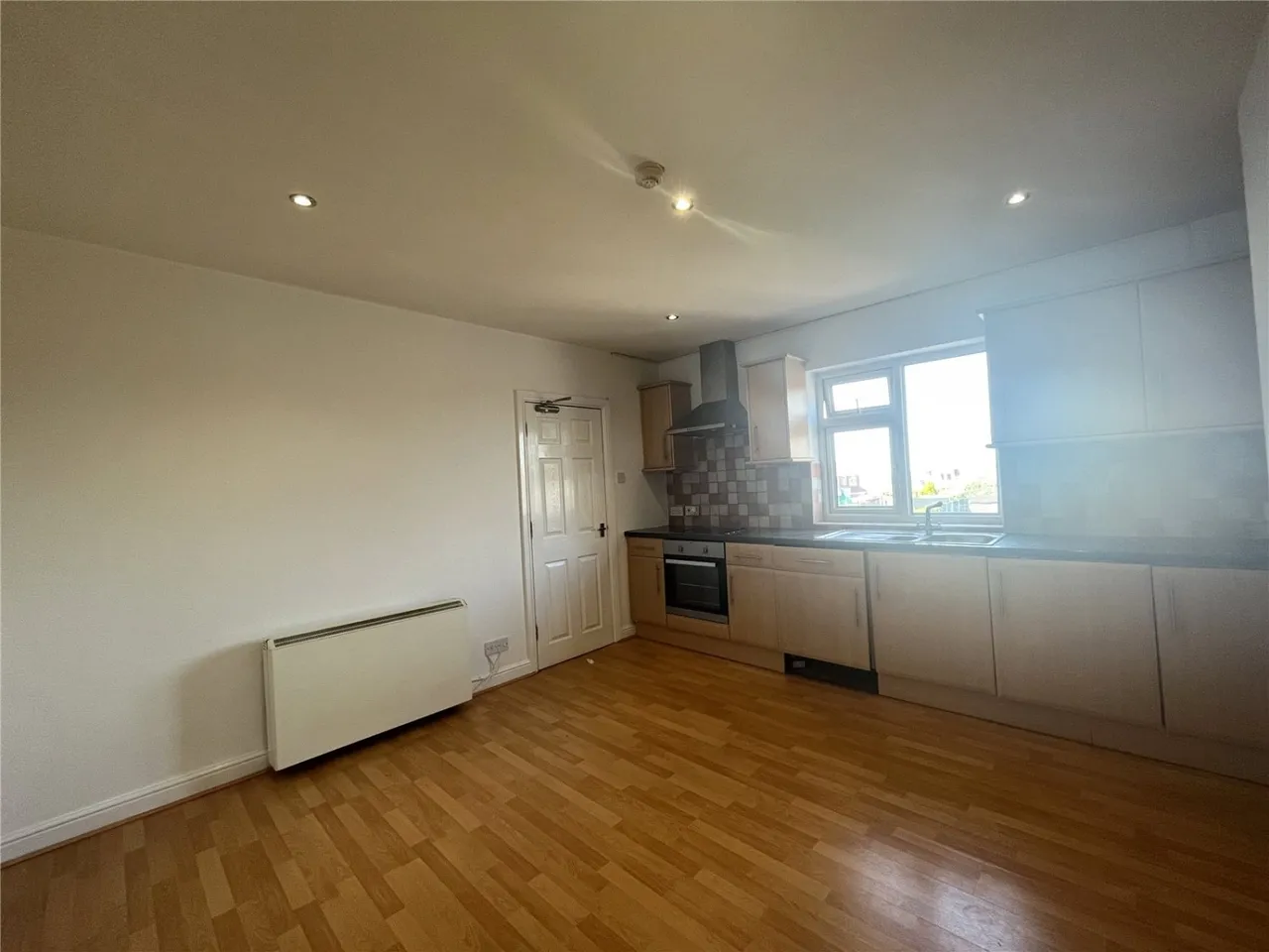Plains Road, Nottingham, NG3, photo 3