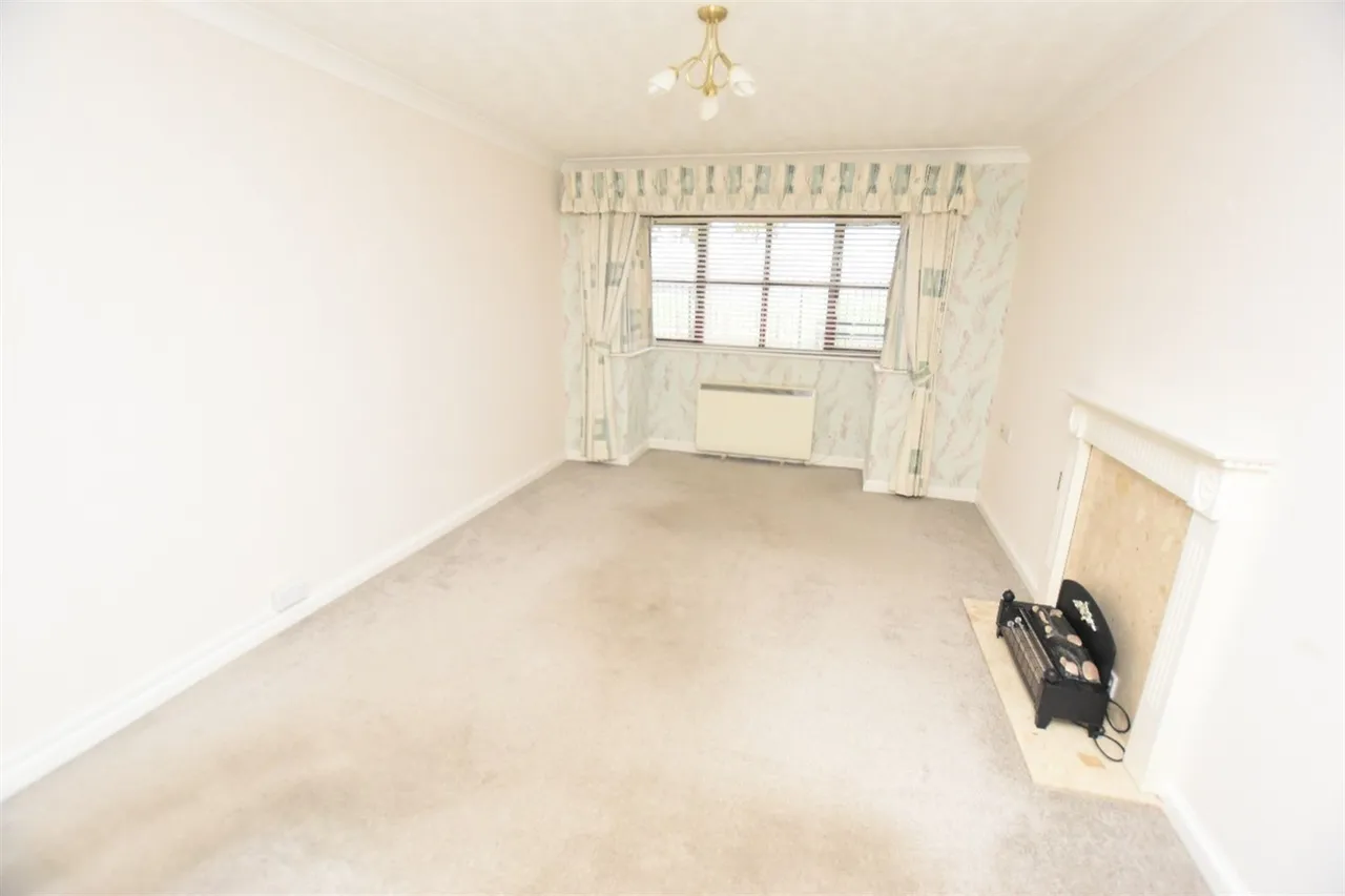 Roberts Court Baddow Road, Chelmsford, CM2, photo 5