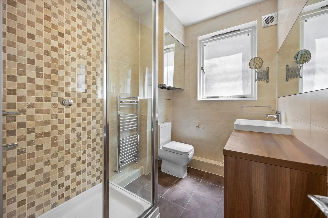 Broadhurst Gardens South Hampstead, London NW6 3QT, photo 13