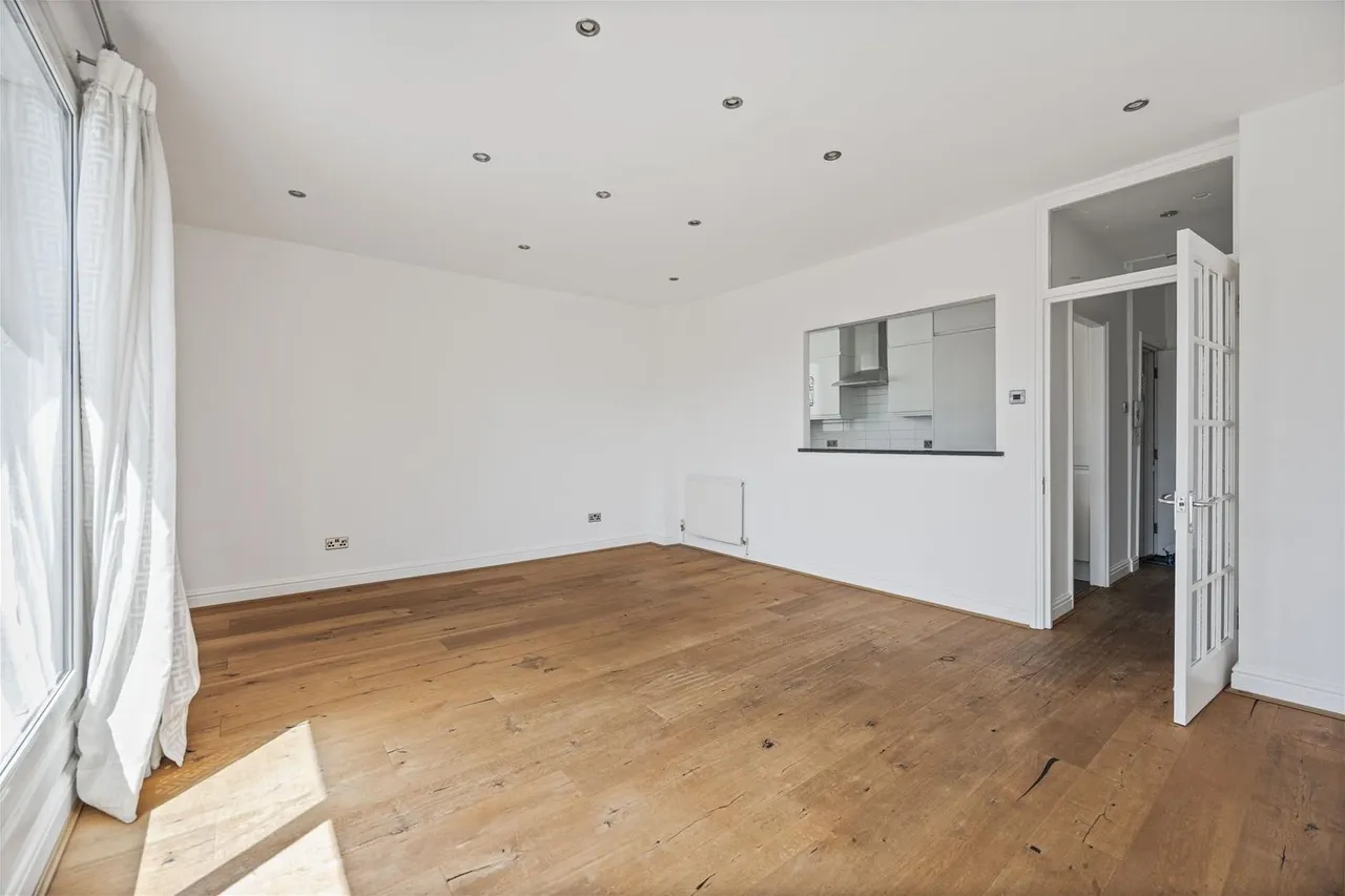 Broadhurst Gardens South Hampstead, London NW6 3QT, photo 7