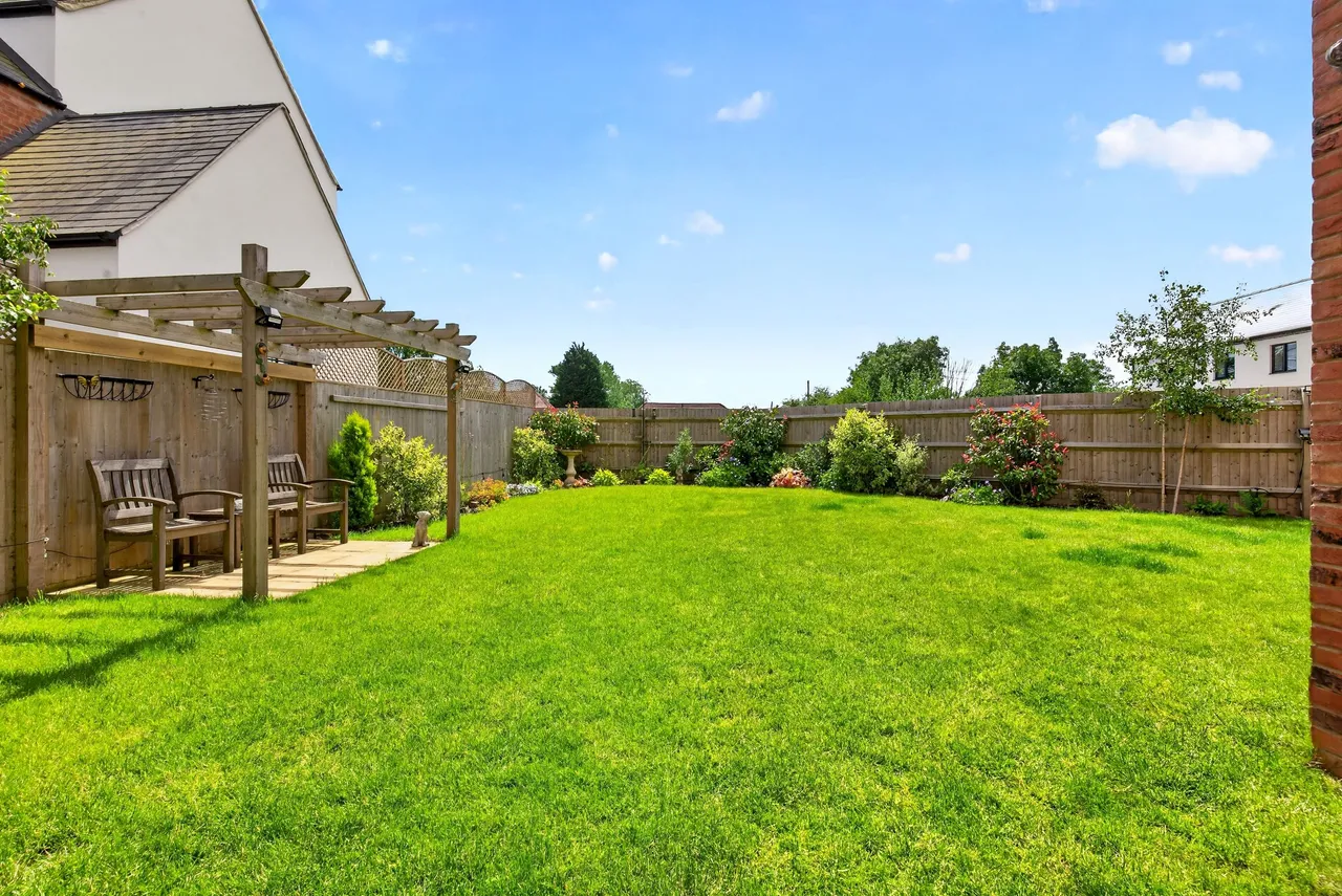 The Orchard, Norton, WR11, photo 4