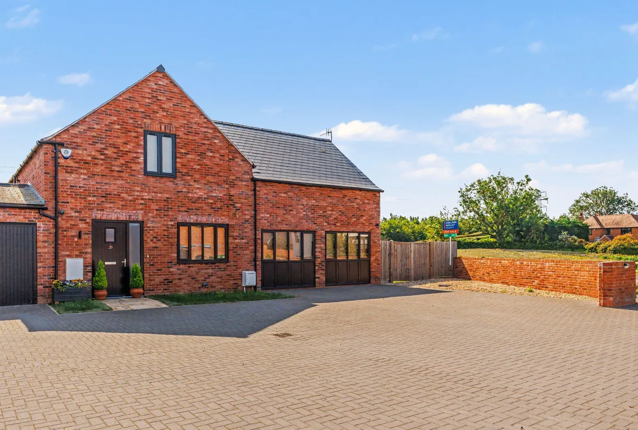 The Orchard, Norton, WR11, photo 24
