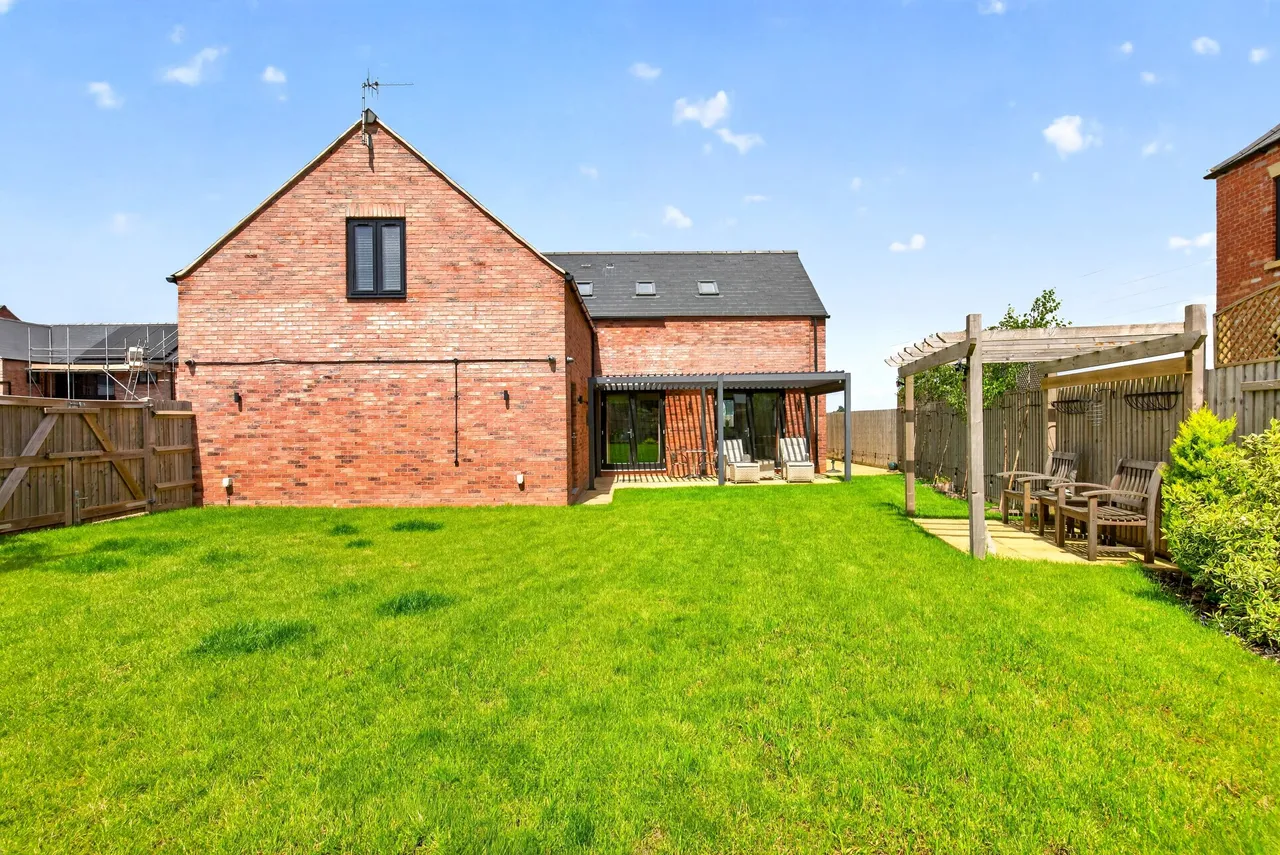 The Orchard, Norton, WR11, photo 20