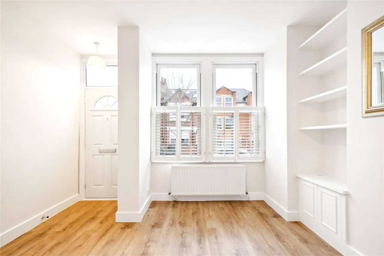 Bassingham Road, London, SW18 3AG, photo 7