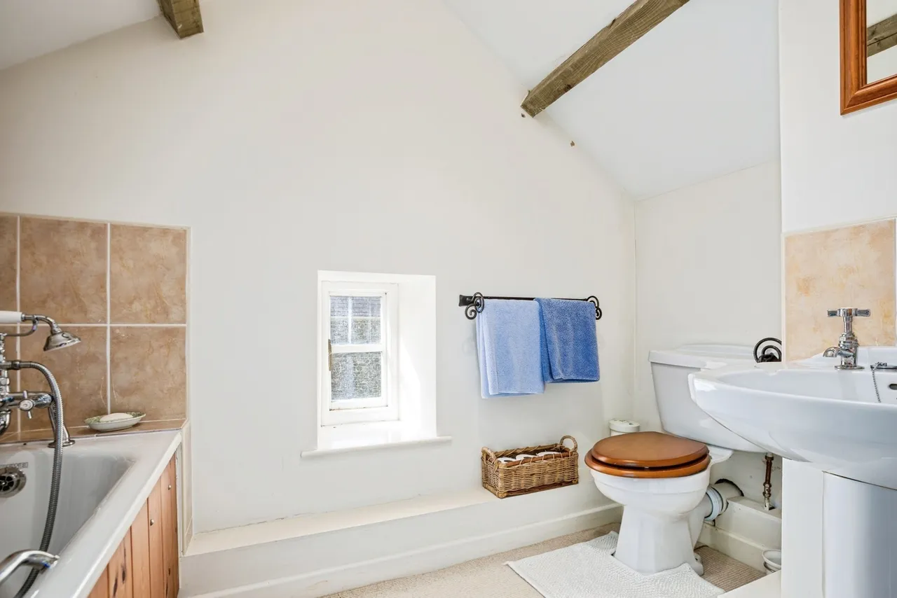 New Inn, Llandeilo, SA19, photo 30