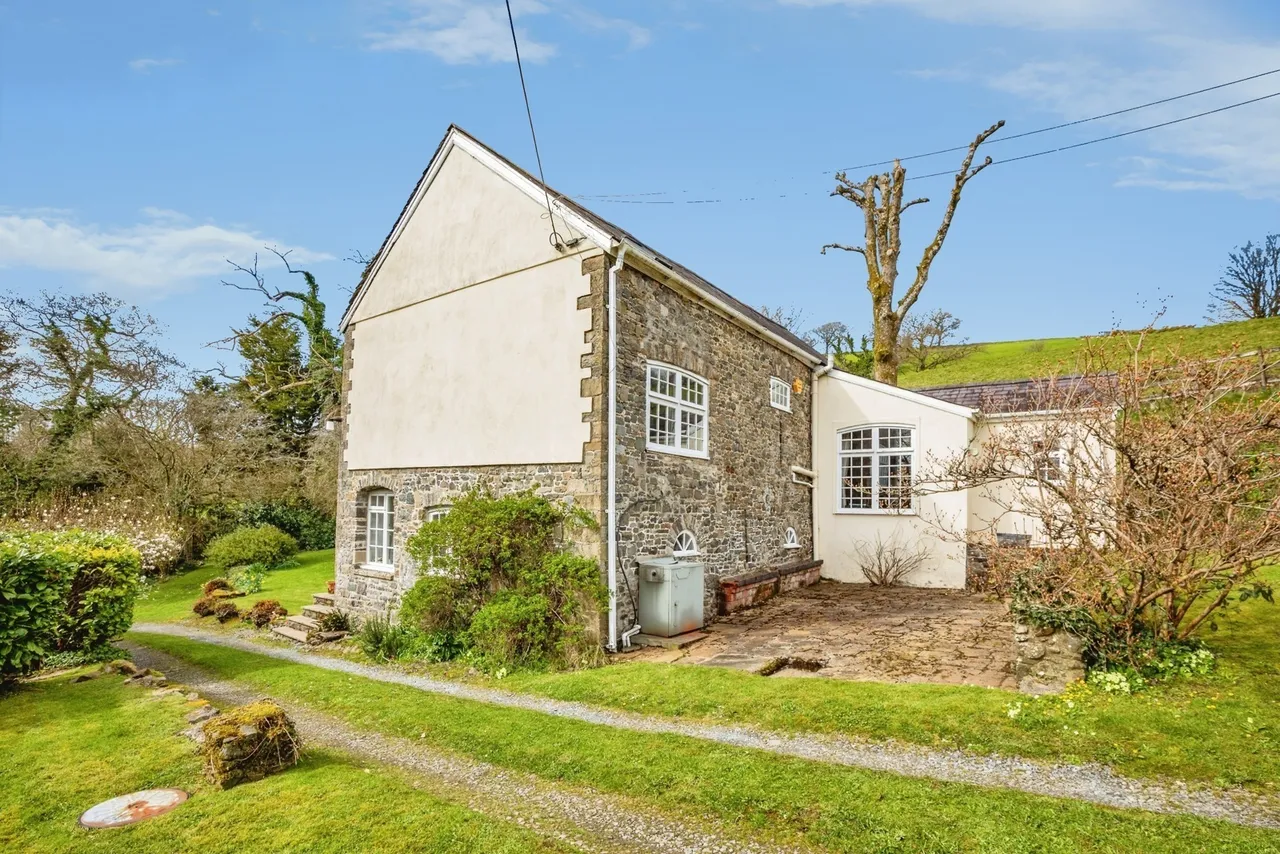 New Inn, Llandeilo, SA19, photo 33