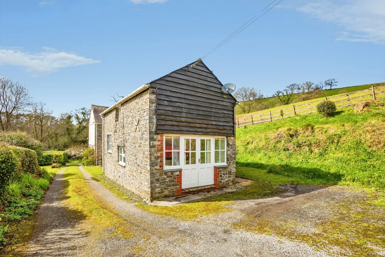 New Inn, Llandeilo, SA19, photo 12