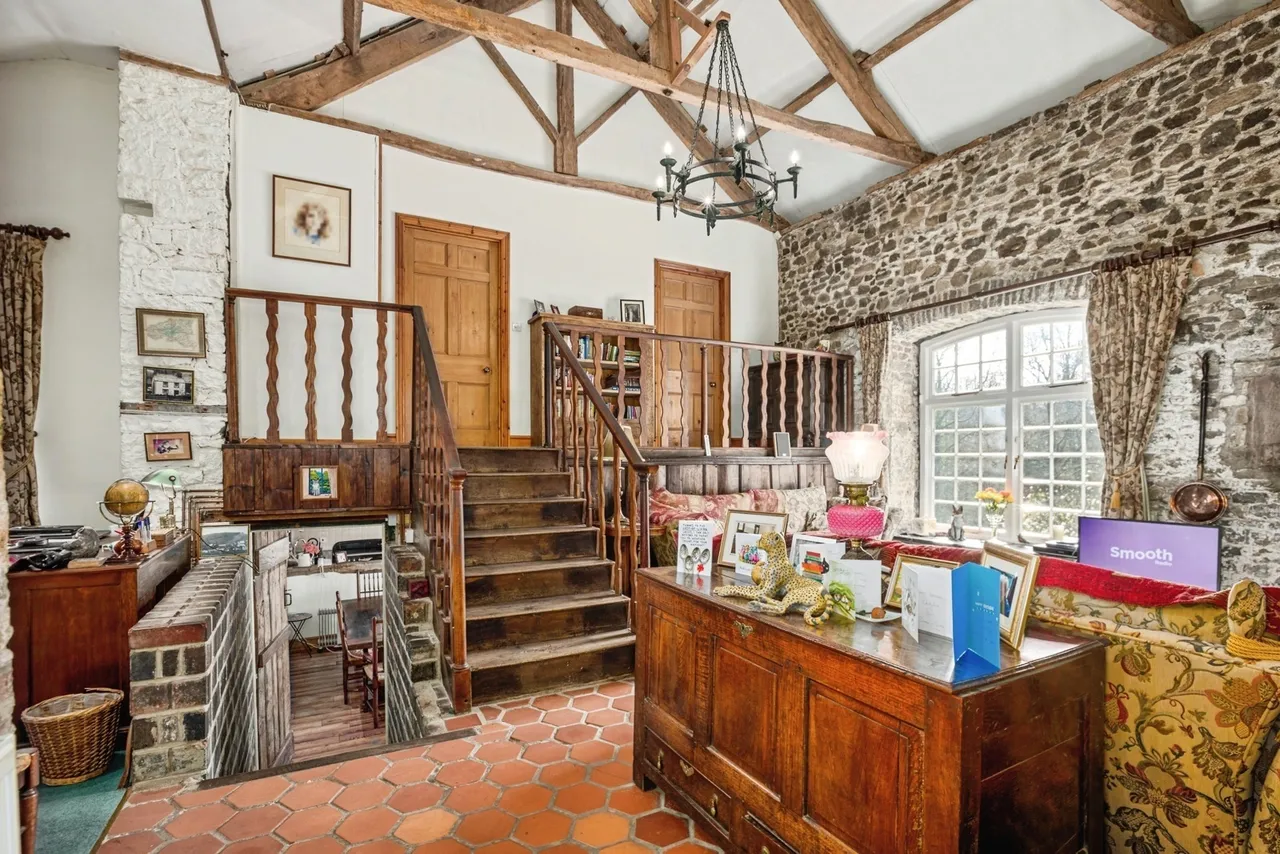 New Inn, Llandeilo, SA19, photo 8